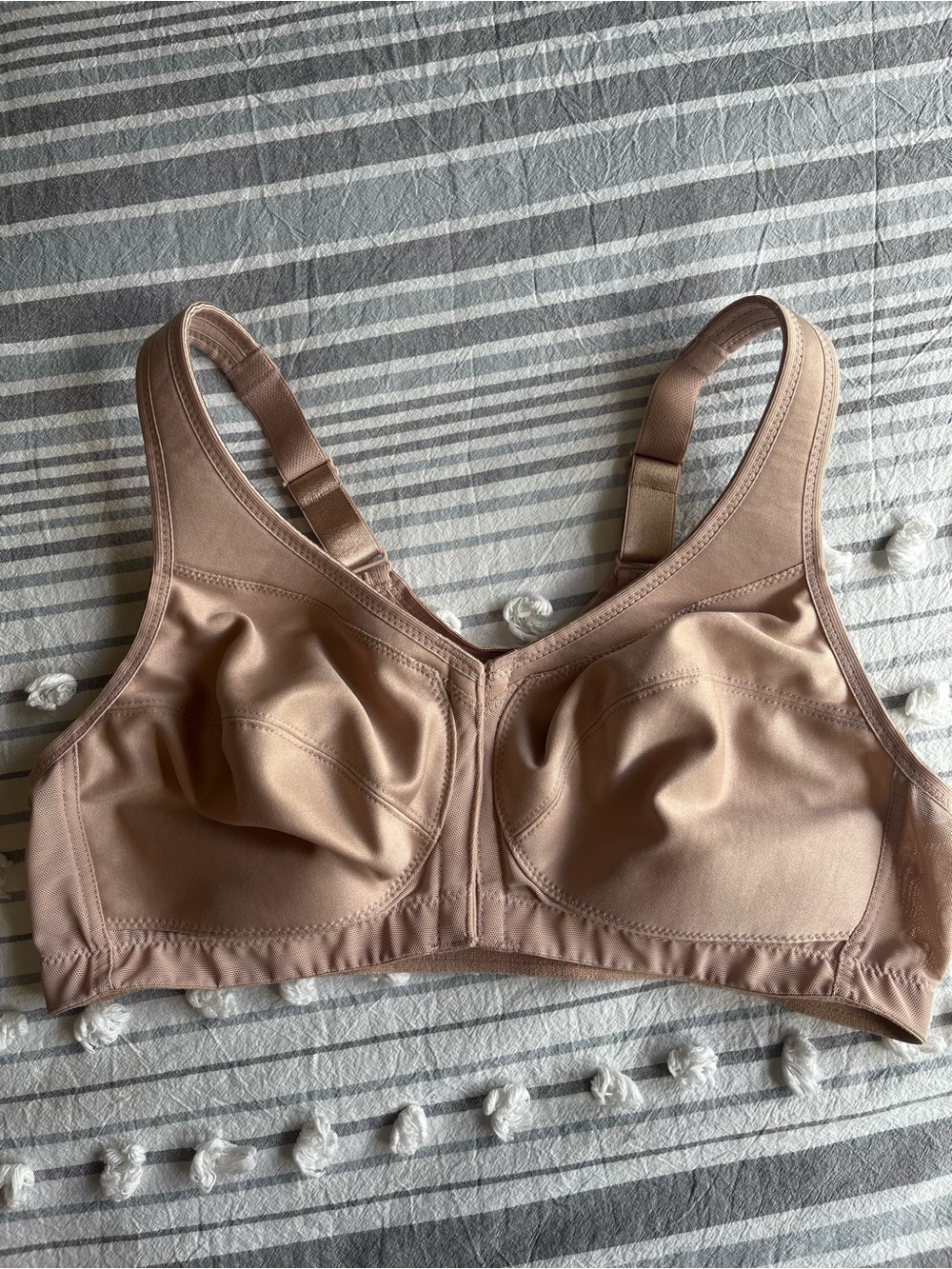 Glamorise MagicLift Front Closure Posture Back Bra Size 38C